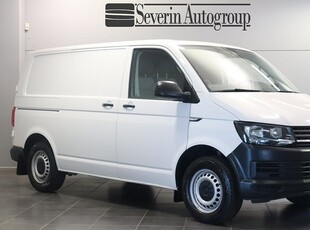 Volkswagen T5Transporter T30 2.0 TDI Drag Värmare 2017, Minibuss