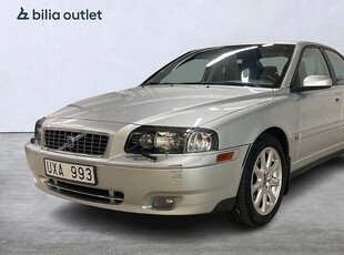 Volvo S802.4 Business 2004, Sedan