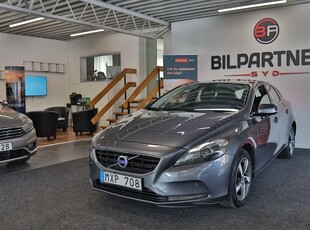 Volvo V40D3 Geartronic Momentum Panorama Backkamera 2013, Kombi