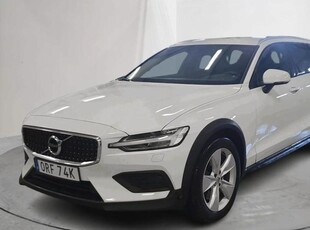 Volvo V60B4 Cross Country AWD Mildhybrid, Diesel 2022, Kombi