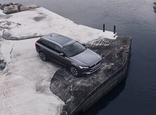 Volvo V90 Cross Country