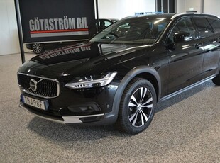 Volvo V90Cross Country B4 AWD Momentum 2022, Kombi