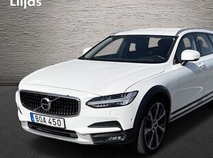 Volvo V90Cross Country D4 AWD Plus 2017, Kombi