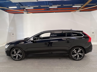 Volvo V60 D4 AWD 190hk R-Design 2 Brukare Nyservad