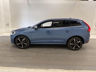 Volvo XC60 D4 AWD R-Design D-Värm Panorama Navi Dragkrok VOC