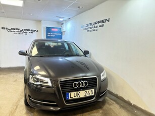 Audi A3 Sportback 1.6 TDI S Tronic / Ny Bes / Ny Serv /3.95%