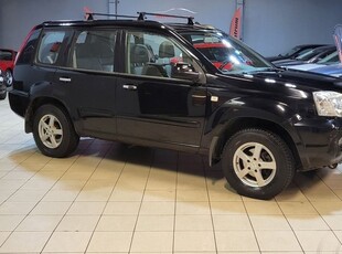 Nissan X-Trail2.5 4x4 | Automat | Drag | Panorama |SoV-hjul 2004, SUV