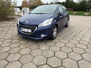 Peugeot 208 5-dörrar 1.2 VTi Euro 5, Ny Kamrem, Låga mil