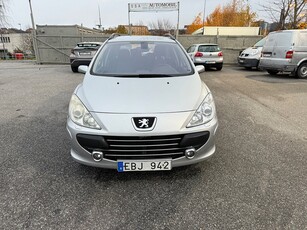 Peugeot 307 Break 2.0 HDi Euro 4. Kamrem byt ,Ny beskiktad