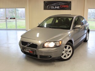 Volvo S40 2.4 Kinetic Euro 4-Nyservad-Nybesiktigad