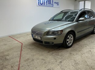 Volvo V501.8 Flexifuel Kinetic navi få ägare 2006, Kombi