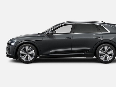 Audi Q8Quattro 55 e-tron S-line 2024, SUV