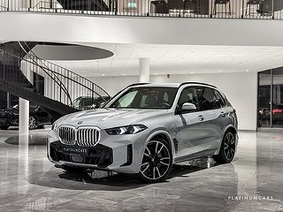 BMW X5 xDrive50e 490hk M-Sport 2024 / LEASEBAR / Låga mil