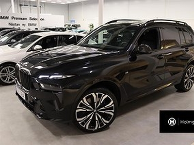 BMW X7 xDrive40d LCI M-Sport Pro Exklusiv DAP Värmare Kolfiber 23