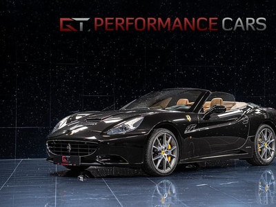 Ferrari California30 5. Keramiska Scuderia Kamera 2012, Personbil