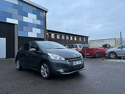 Peugeot 208 5-dörrar 1.2 VTi 1150 MIL Besiktigad