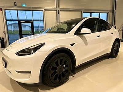 Tesla Model Y Long Range AWD 345hk *Räntekampanj 5,95%*