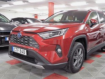 Toyota RAV4 Hybrid AWD-i E-CVT Executive S&V Hjul Drag M&K Värmare