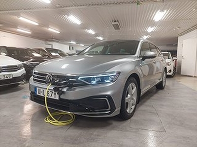 Volkswagen Passat GTE Plug-in hybrid Executive Drag