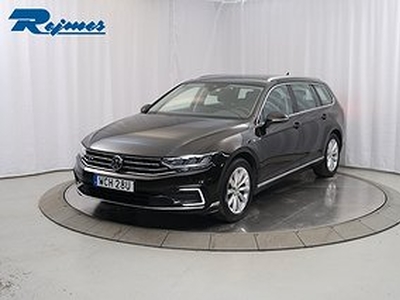 Volkswagen Passat GTE Plug In/Värmare/Garanti/S&V Hjul