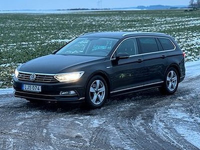 Volkswagen Passat Sportscombi 2.0 TDI SCR 4Motion R-LINE Executive