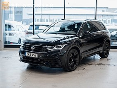 Volkswagen Tiguan eHybrid R-Line Cockpit Drag P-Värmare MOMS