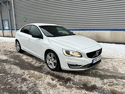 Volvo S60 D4 Aut Momentum Euro 6, S+V däck, Nyservad, Drag