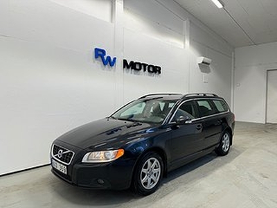 Volvo V70 2.4D Automat Momentum 175hk Drag D-värm / Bytt Rem