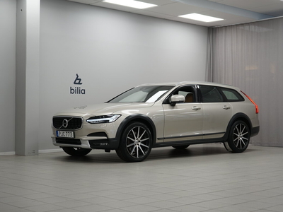 Volvo V90 Cross Country