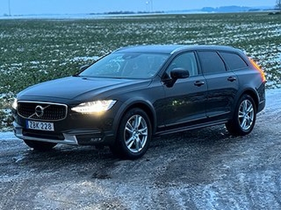 Volvo V90 Cross Country D4 AWD AUT|MOMSBIL|SKINN| DRAG / NAVI