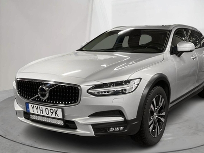 Volvo V90 D4 Cross Country AWD (190hk)