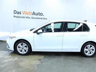 Volkswagen Golf1.5 TSI P-Sensorer Navigation 2021, Halvkombi