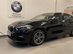 BMW 135i118I Model Sport | Manuell | Navi | PDC 2021, Halvkombi