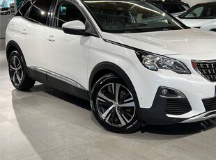 Peugeot 3008Allure 1.2 PT Aut - DRAGKROK, MOTORVÄRMARE 2018, SUV