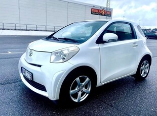 Toyota iQ1.0 VVT-i Euro 4 Nybesiktad 2009, Halvkombi