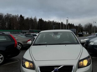 Volvo C301.6D DRIVe Momentum Euro 4 2009, Sportkupé