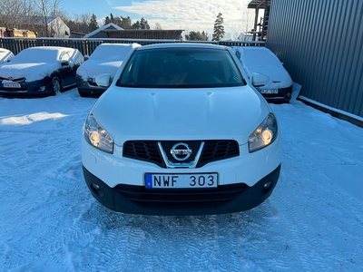 Nissan Qashqai 2.0 4x4 RESERVERAD Drag Värme Nybes P-Sens