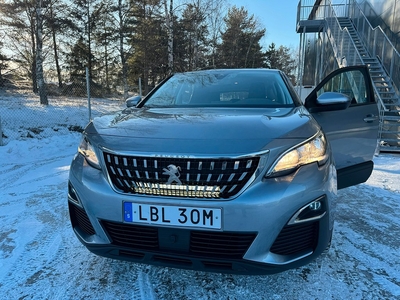 Peugeot 3008 1.5 BlueHDi EAT Nyservad Drag Värme MOMS/VAT