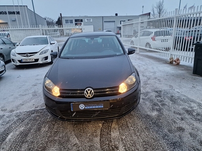 Volkswagen Golf 1.4 TSI 122HK 1 Års Garanti 0% RÄNTA 36MÅN