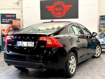 Volvo S60 D5 GEARTRONIC SUMMUM E5 VÄLUTRUSTAD ACC S/V DÄCK