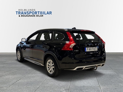 Volvo V60 Cross Country 2,4 D4 AWD (190HK) SUMMUM / V-Hjul