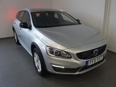 Volvo V60 Cross Country D4