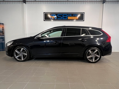 Volvo V60 D4 Manuell, 163hk Momentum, R-Design