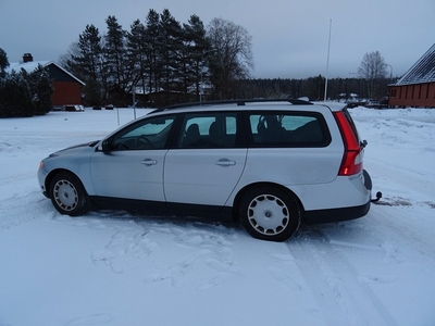 Volvo V70 2.0 F Billig skatt Fullservad Byte/Avbet 450:-