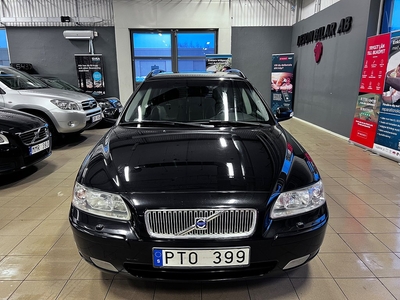 Volvo V70 2.4D Momentum, Classic 163hk 1-Ägare