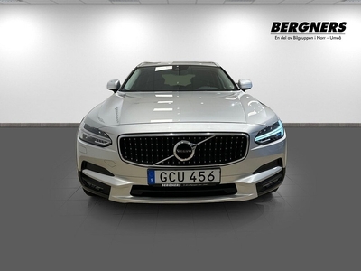 Volvo V90 Cross Country D4 AWD Geartronic, 190hk (V-hjul, Drag)