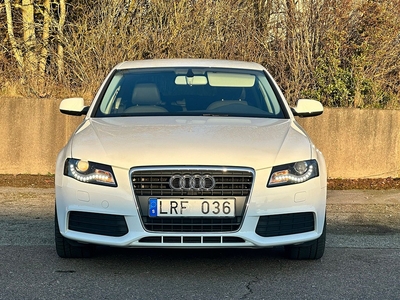 Audi A4 Sedan 2.0 TDI DPF Proline/Låg mil