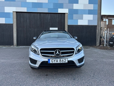 Mercedes-Benz GLA 200 CDI 4MATIC 7G-DCT AMG-PAKET Panorama