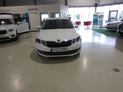 Skoda Octavia Combi G-TEC 1.5 TSI CNG Euro 6 NAV DRAG