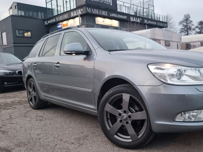 Skoda Octavia Kombi 1.4 TSI Euro 5 Topp skick